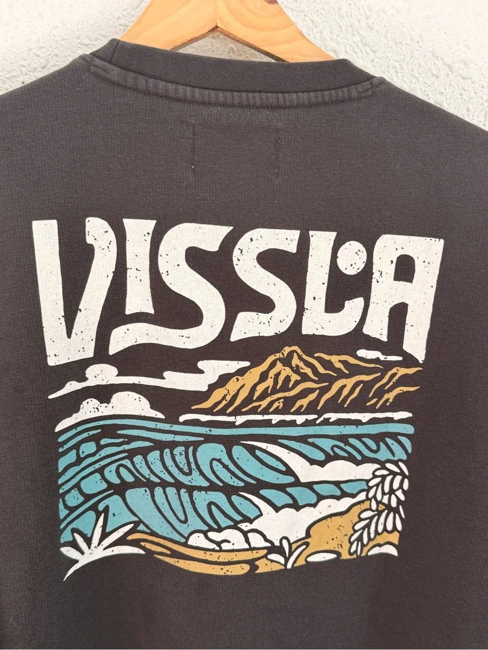 Visala ocean waves black crewneck pullover sweatshirt men’s m